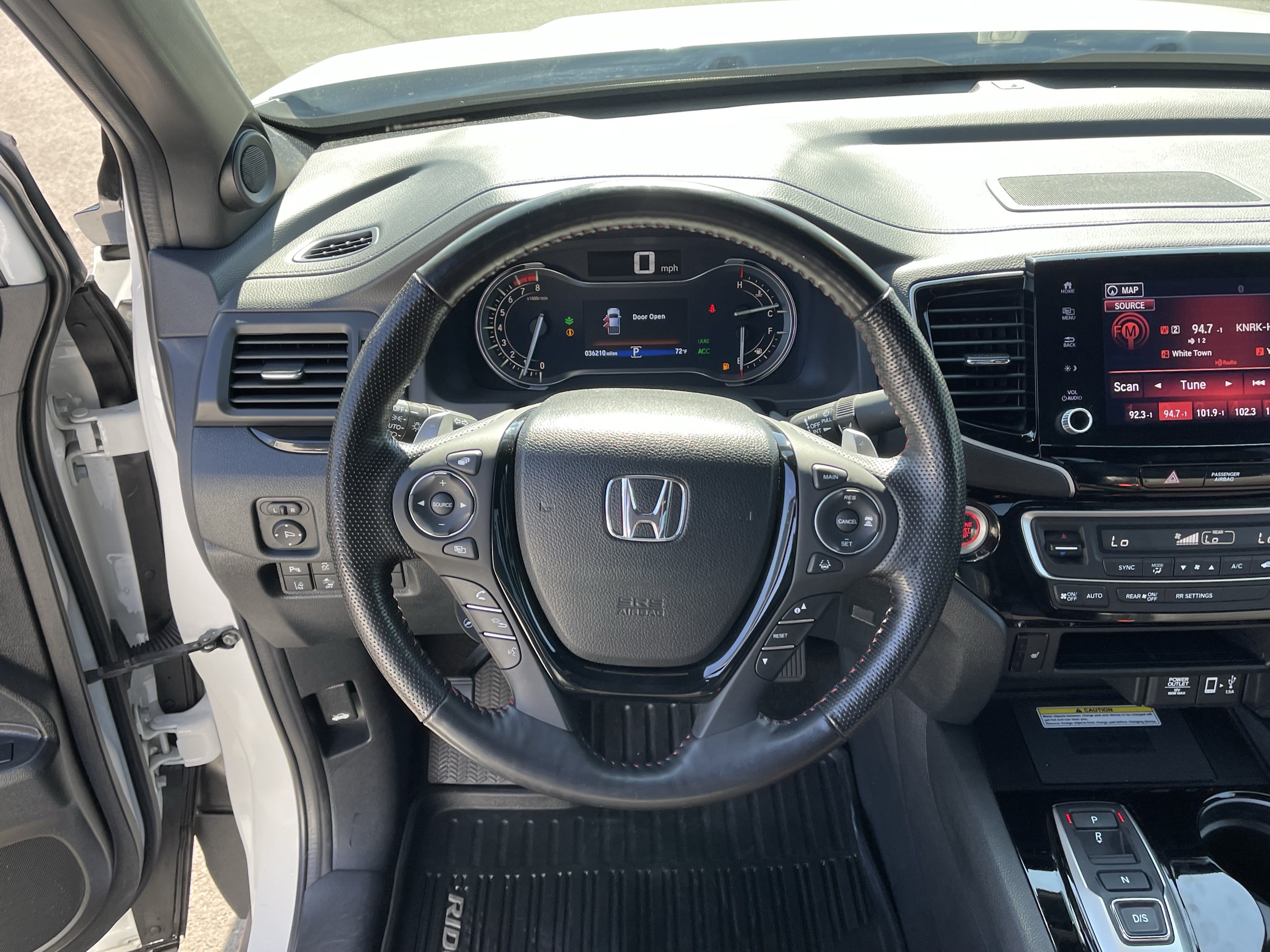 Used 2023 Honda Ridgeline Black Edition image 13