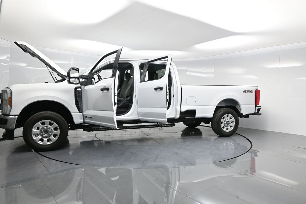 Used 2024 Ford F250 XLT image 55