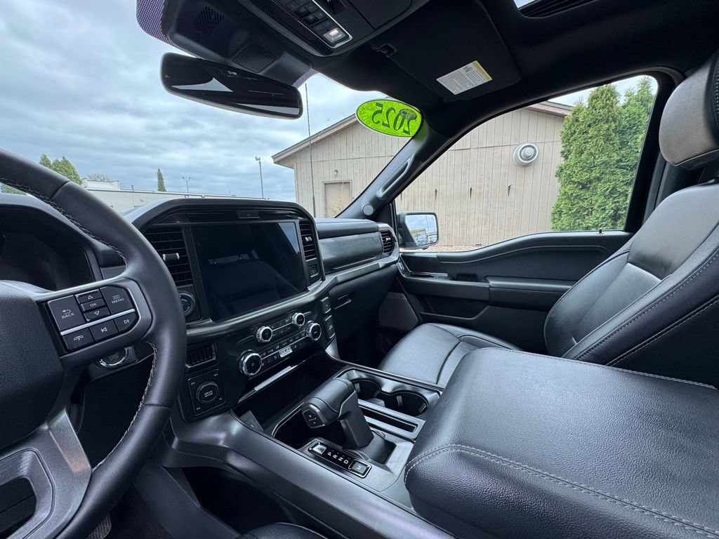 Used 2025 Ford F150 Lariat AWD/4WD image 25