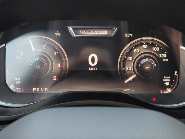 Used 2026 RAM 2500 Laramie AWD/4WD image 18