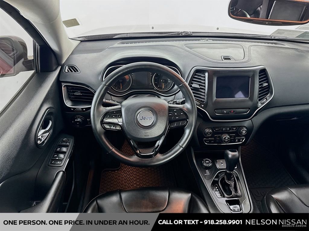 Used 2019 Jeep Cherokee Latitude Plus image 21