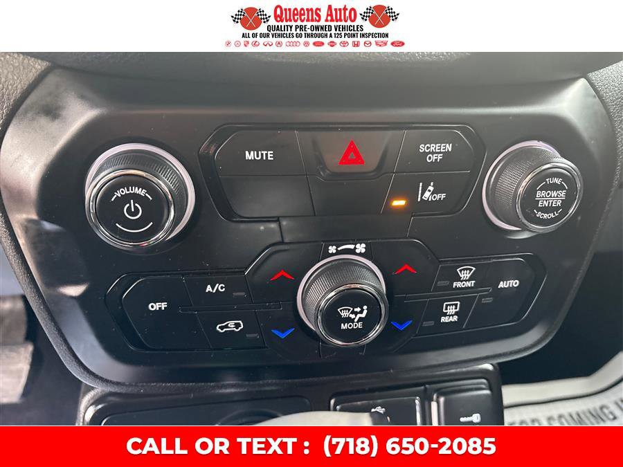 Used 2021 Jeep Renegade Trailhawk image 41
