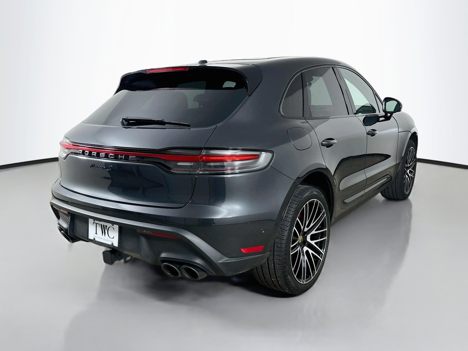 New 2026 Porsche Macan S AWD/4WD image 5