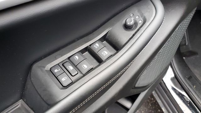 Certified 2023 Jeep Grand Cherokee Limited image 10