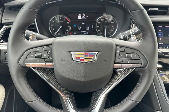New 2025 Cadillac XT6 Sport image 25