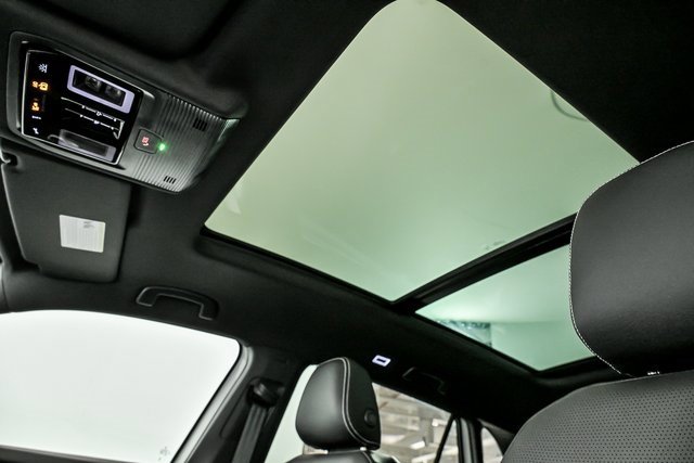 New 2026 Volkswagen Atlas Cross Sport SEL image 7