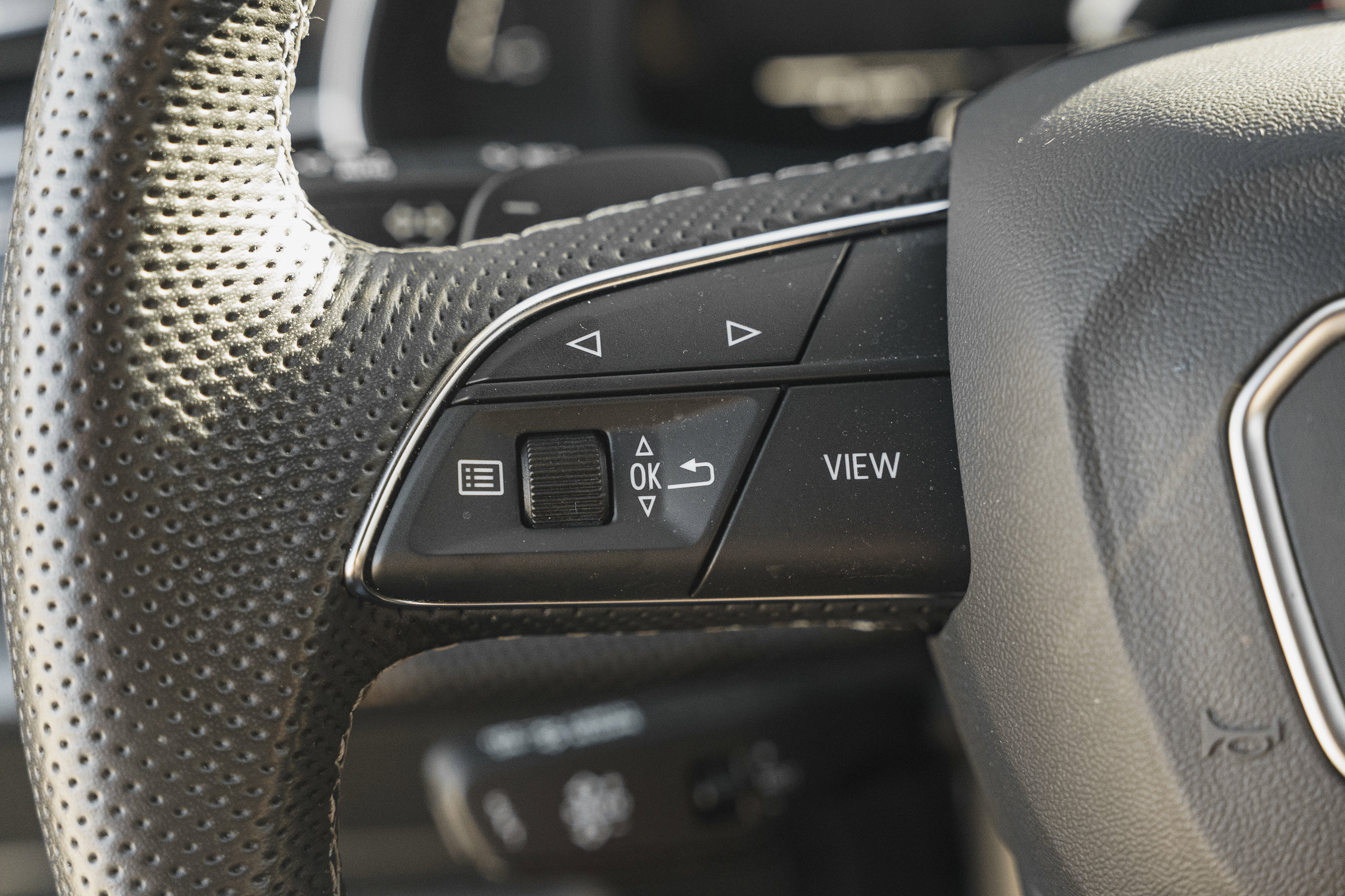 Used 2023 Audi SQ8 Prestige image 18