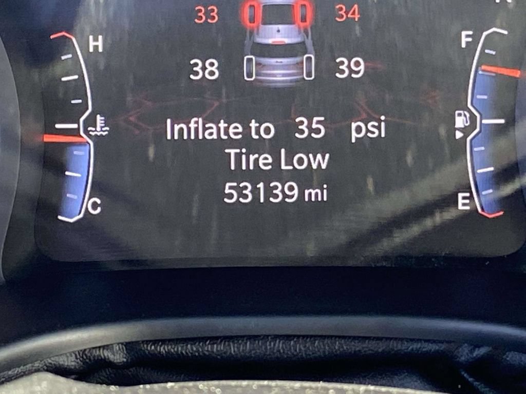 Used 2024 Jeep Compass Latitude AWD/4WD image 29