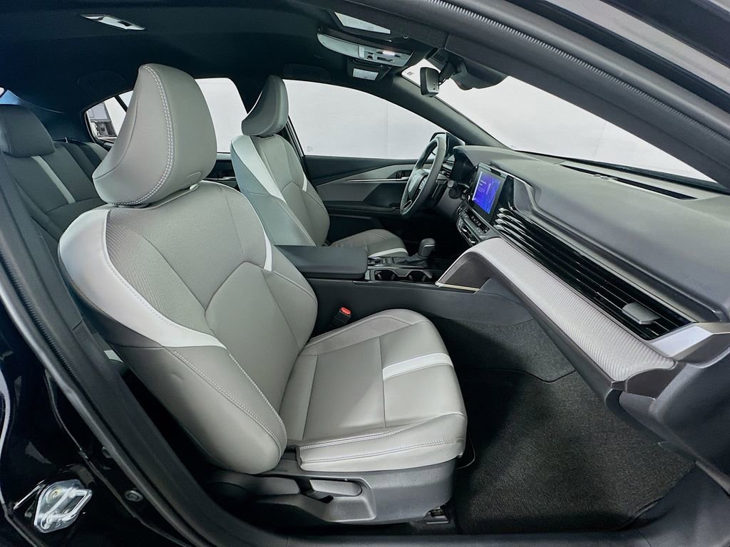 Certified 2025 Toyota Camry SE image 28