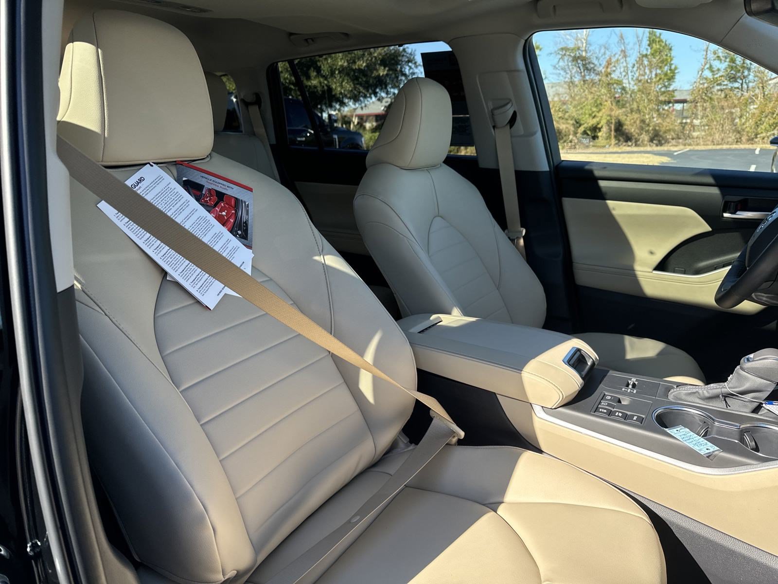 New 2025 Toyota Highlander XLE AWD/4WD image 37