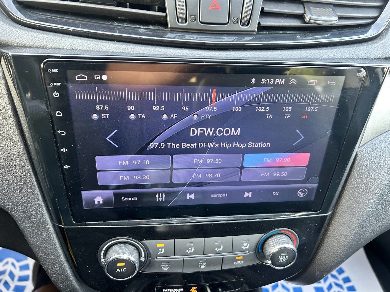 Used 2018 Nissan Rogue Sport S w/ S Appearance Package image 18