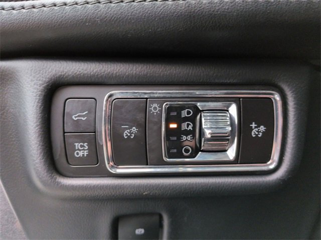 Used 2023 Lincoln Nautilus Reserve image 16