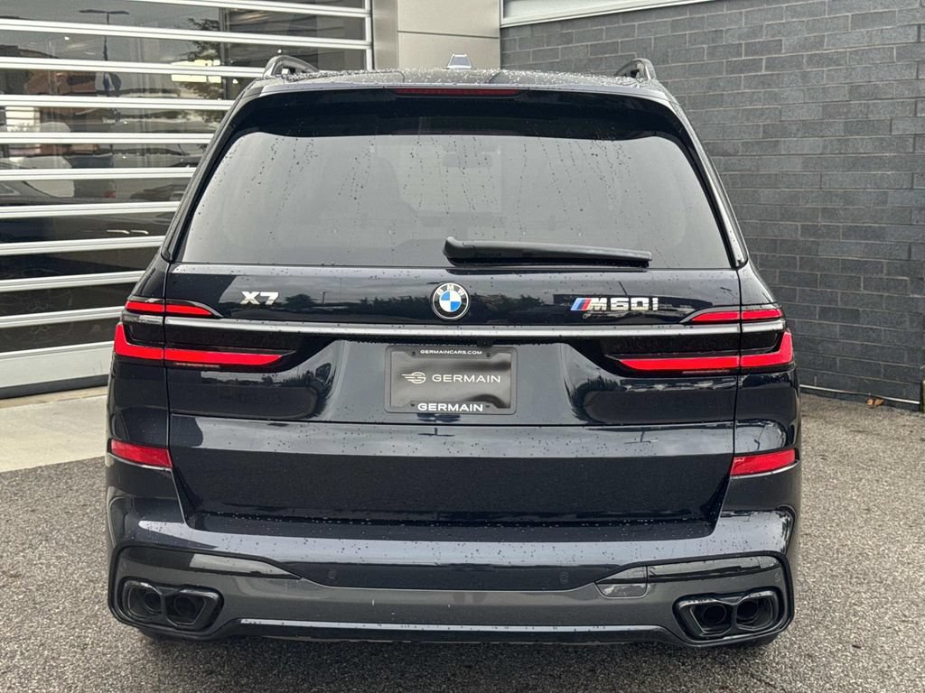 Used 2024 BMW X7 M60i w/ Executive Package AWD/4WD image 5