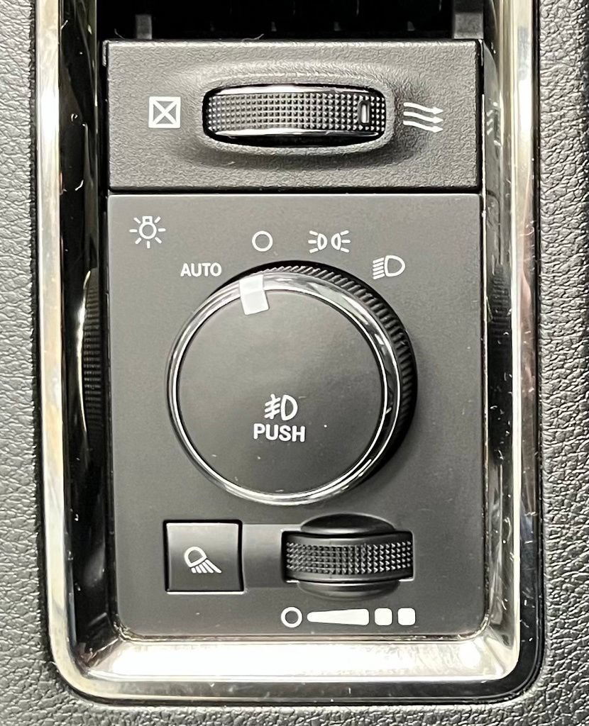 Used 2017 RAM 1500 Sport w/ Sport Premium Group AWD/4WD image 32