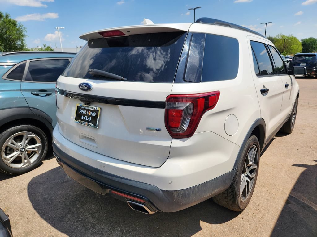 Used 2016 Ford Explorer Sport w/ Equipment Group 401A AWD/4WD image 23