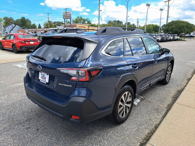 Certified 2025 Subaru Outback Premium AWD/4WD image 8