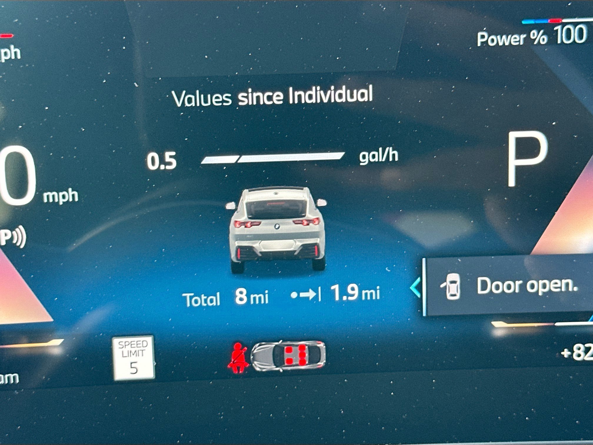 New 2026 BMW X2 xDrive28i w/ Technology Package AWD/4WD image 8