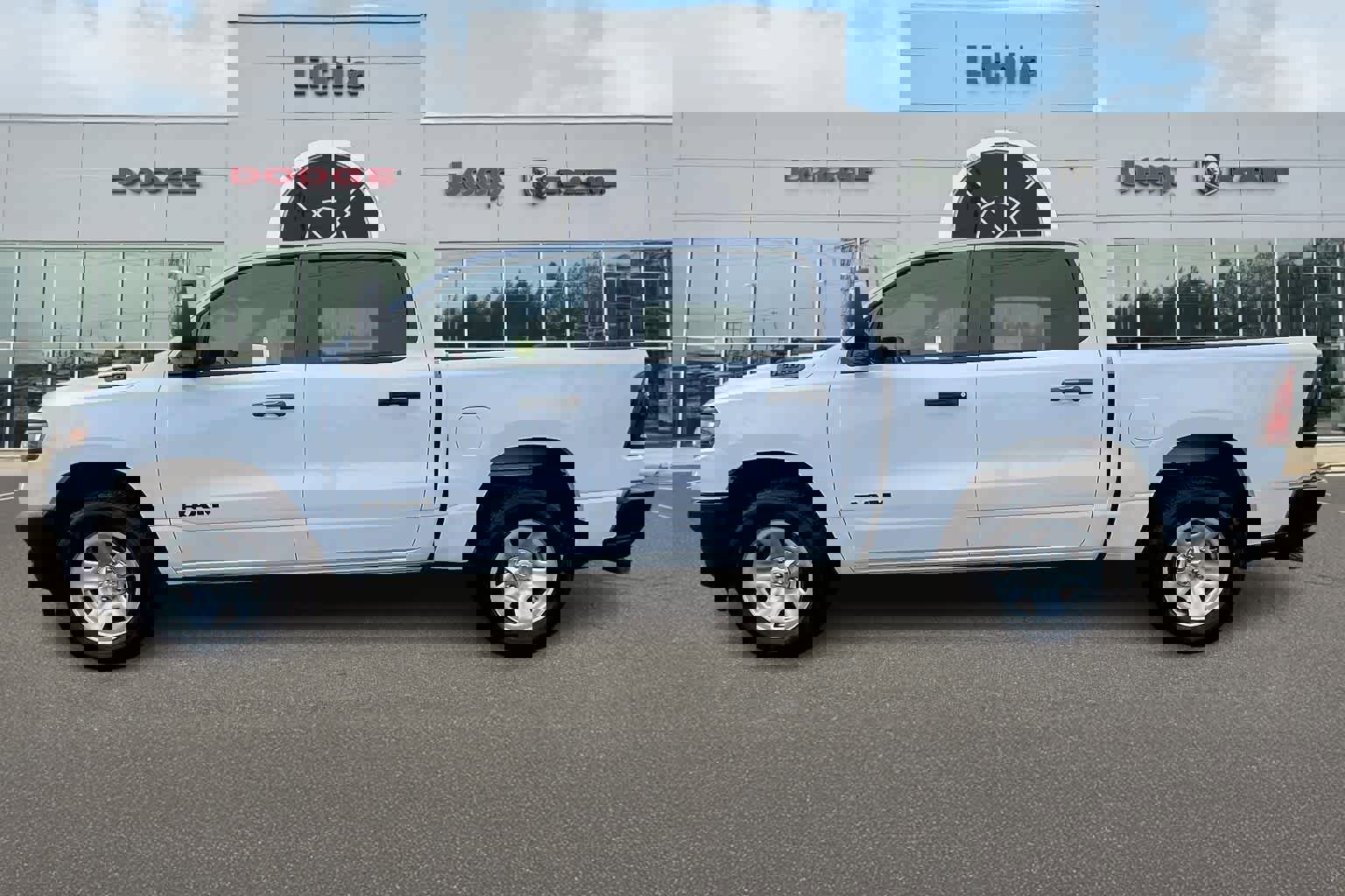 New 2025 RAM 1500 Tradesman image 3