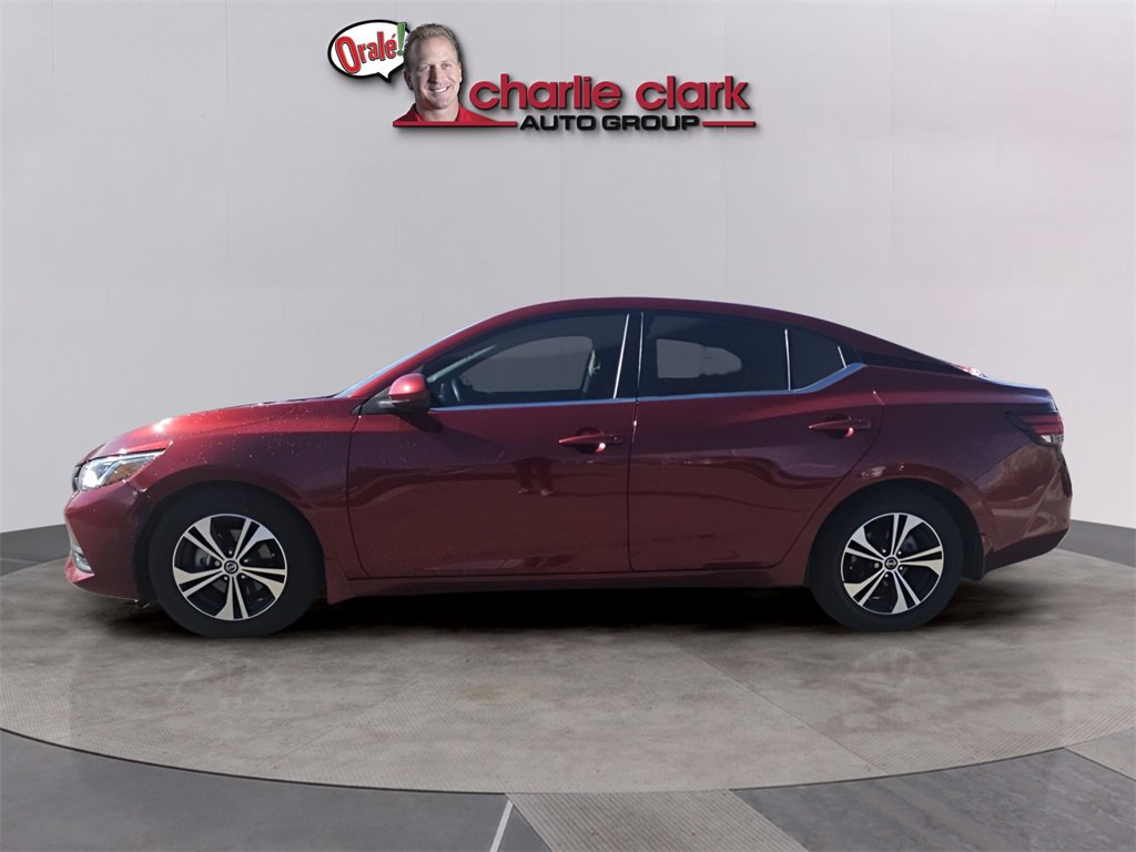 Used 2022 Nissan Sentra SV image 3
