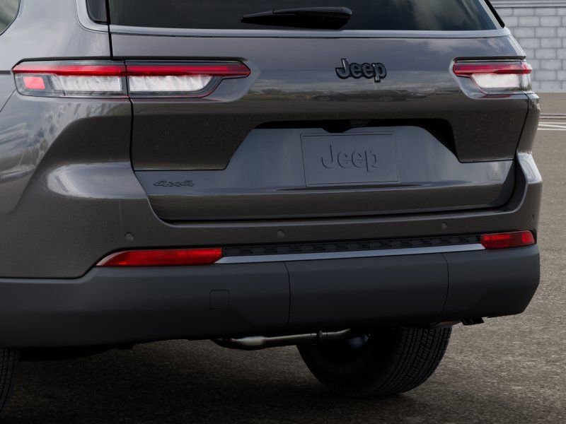 New 2026 Jeep Grand Cherokee L 4WD image 13