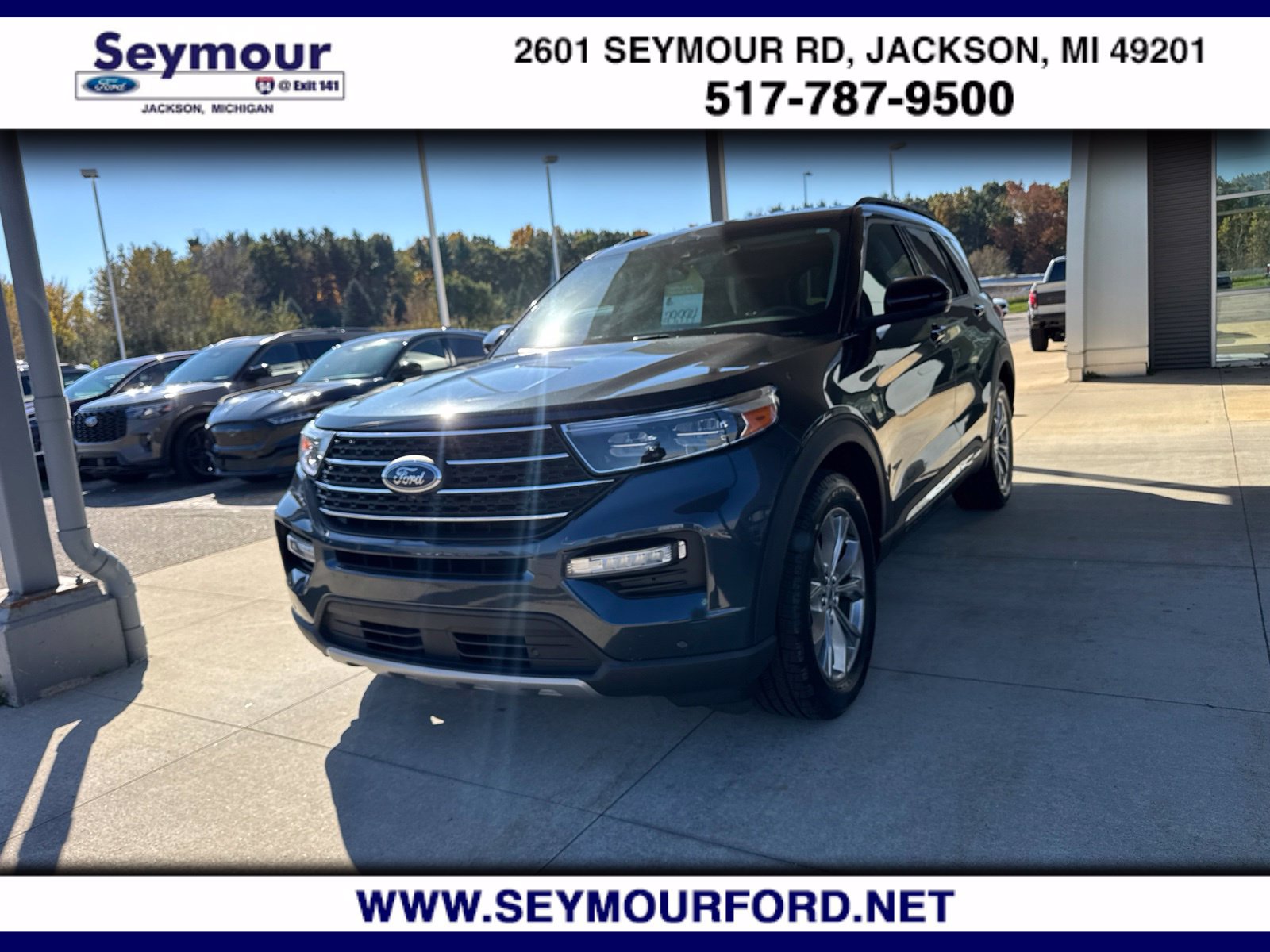 Certified 2023 Ford Explorer XLT w/ Equipment Group 202A AWD/4WD image 1