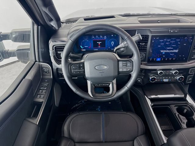 New 2025 Ford F450 Platinum w/ FX4 Off-Road Package image 24