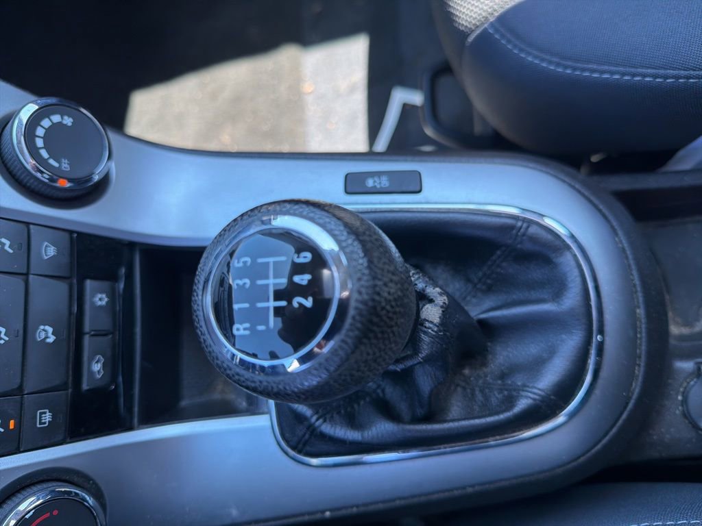 Used 2016 Chevrolet Cruze LT w/ Sun And Sound Package FWD image 16