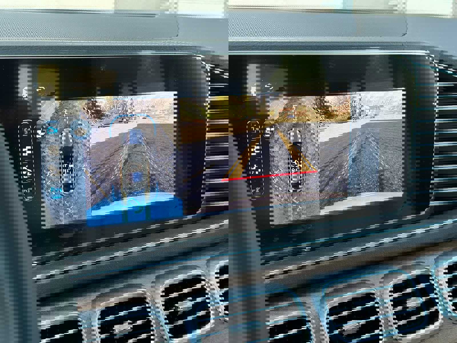 Used 2025 Mercedes-Benz GLE 450 4MATIC Coupe image 29