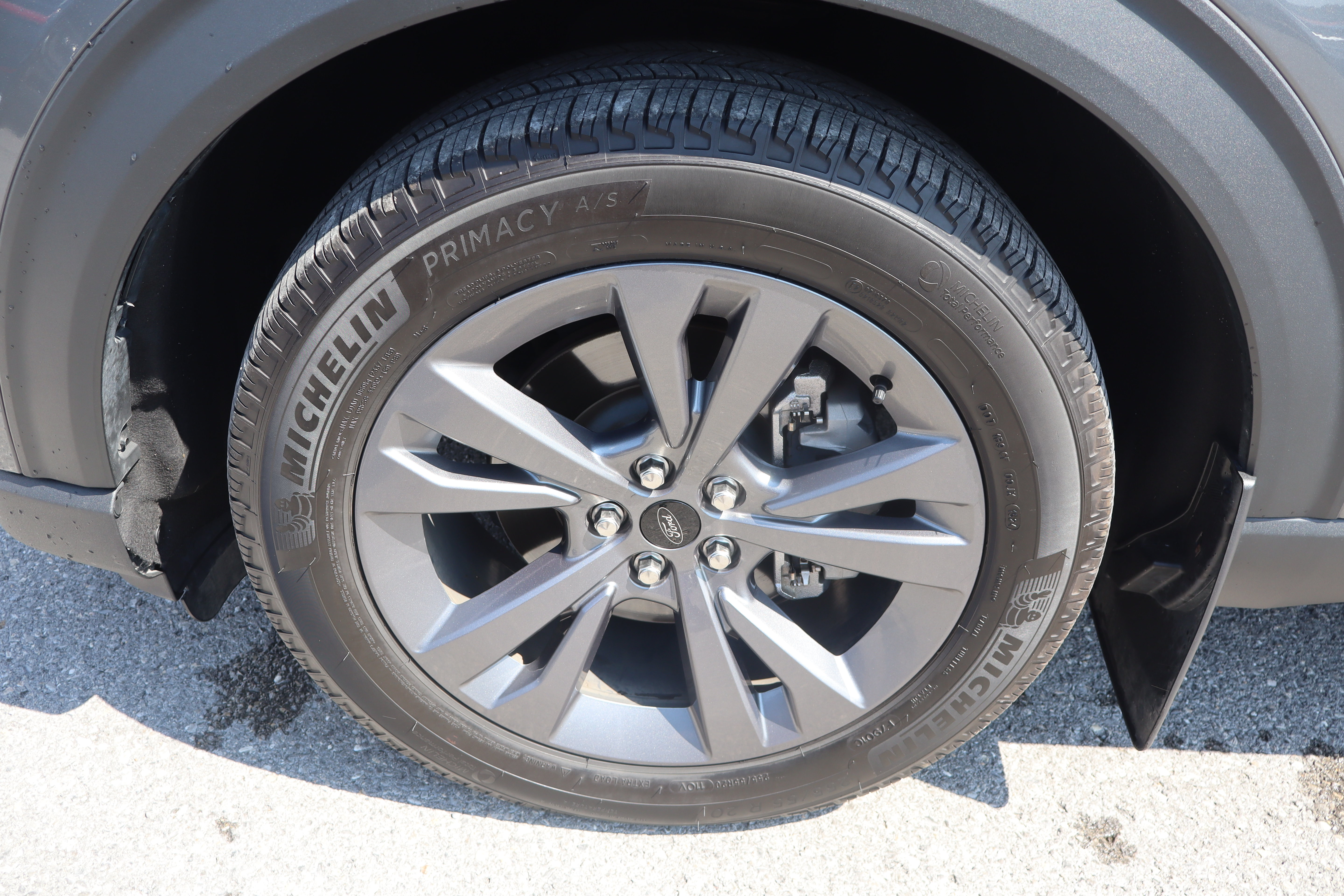 Used 2025 Ford Explorer Active w/ Active Comfort Package AWD/4WD image 11