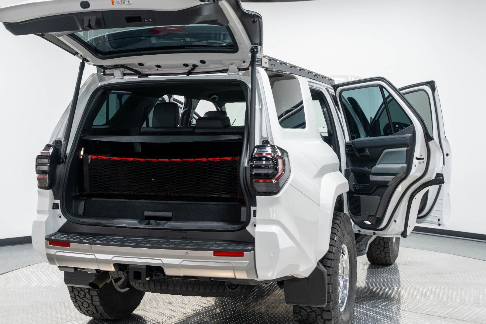 Used 2025 Toyota 4Runner Trailhunter image 45