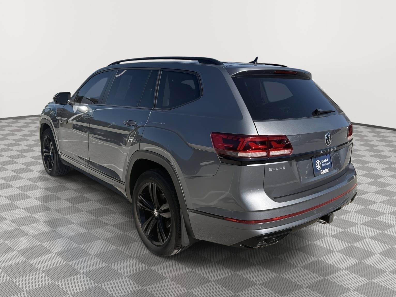 Certified 2022 Volkswagen Atlas SEL R-Line AWD/4WD image 23
