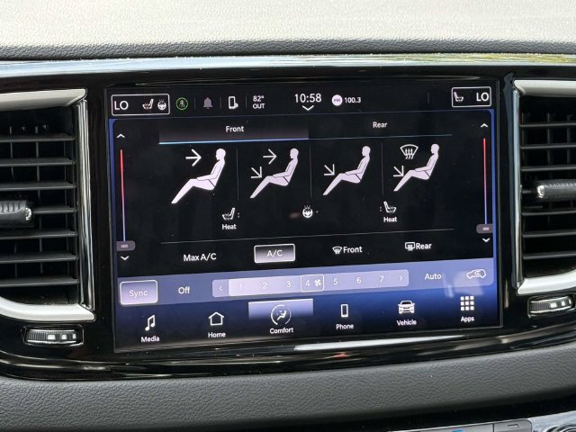 Used 2024 Chrysler Pacifica Touring-L FWD image 14