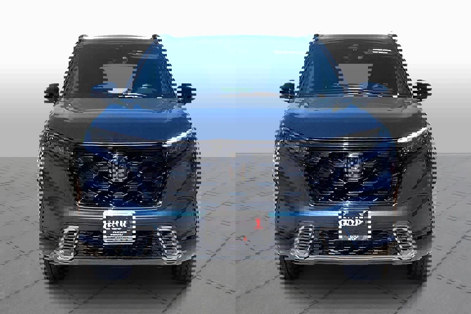 Used 2023 Honda CR-V Sport Touring image 4