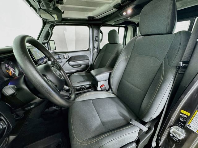 Used 2024 Jeep Gladiator Sport AWD/4WD image 23