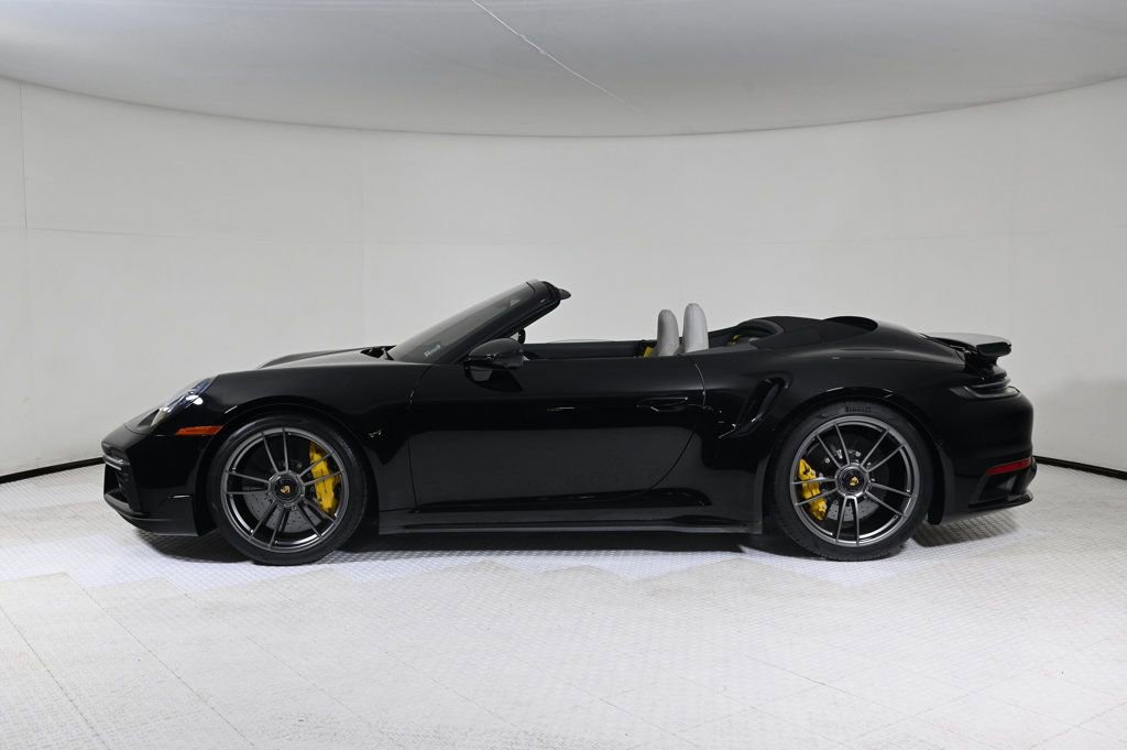 Certified 2022 Porsche 911 Turbo S image 2