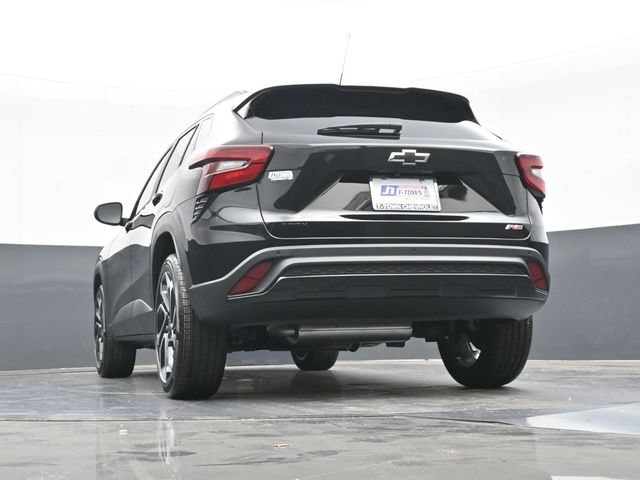New 2026 Chevrolet Trax RS w/ Sunroof Package FWD image 39