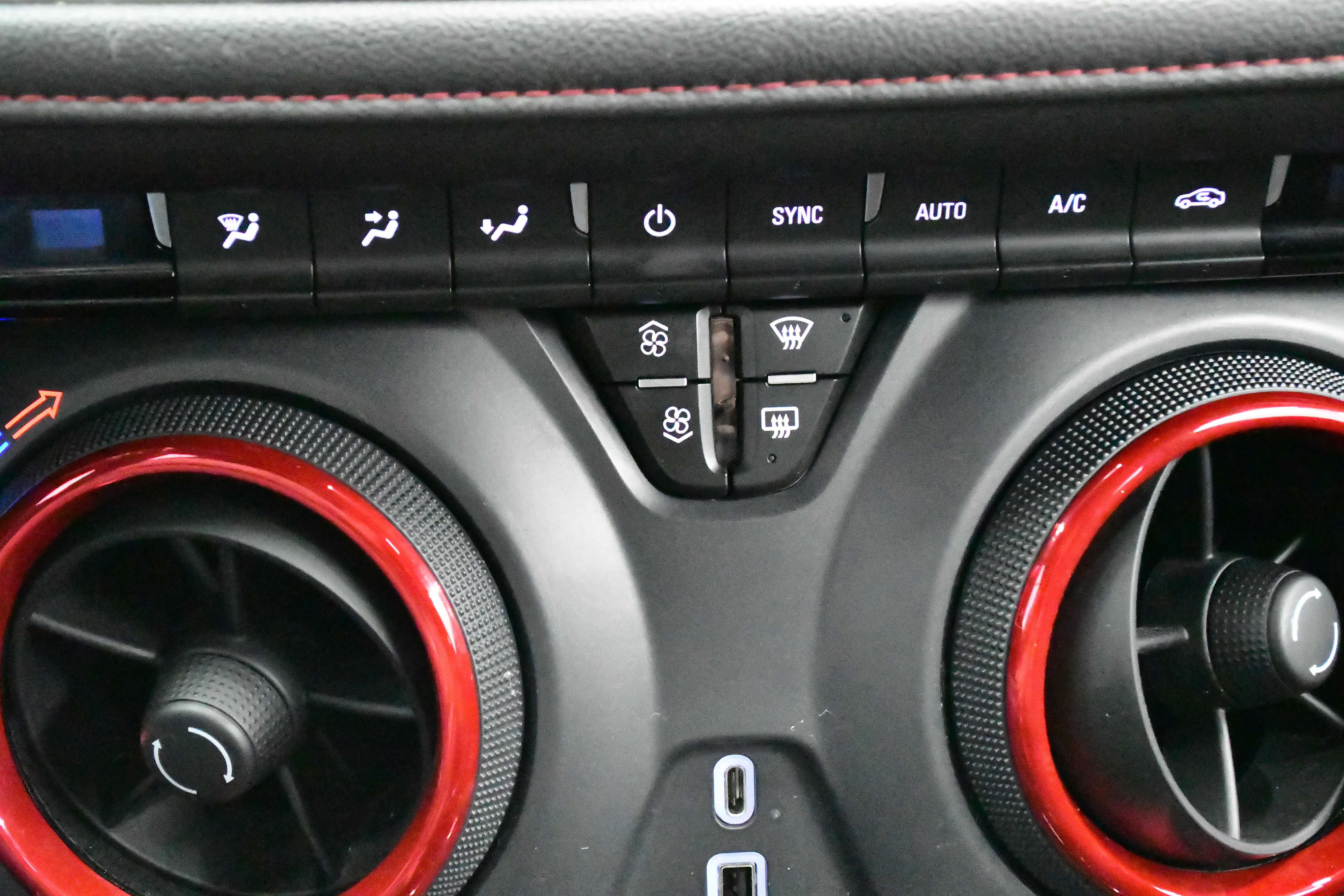 Used 2021 Chevrolet Blazer RS w/ LPO, Floor Liner Package image 49