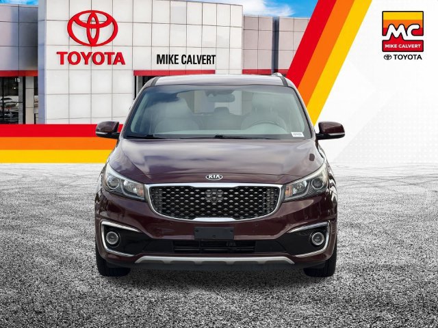Used 2017 Kia Sedona SX Limited FWD image 2