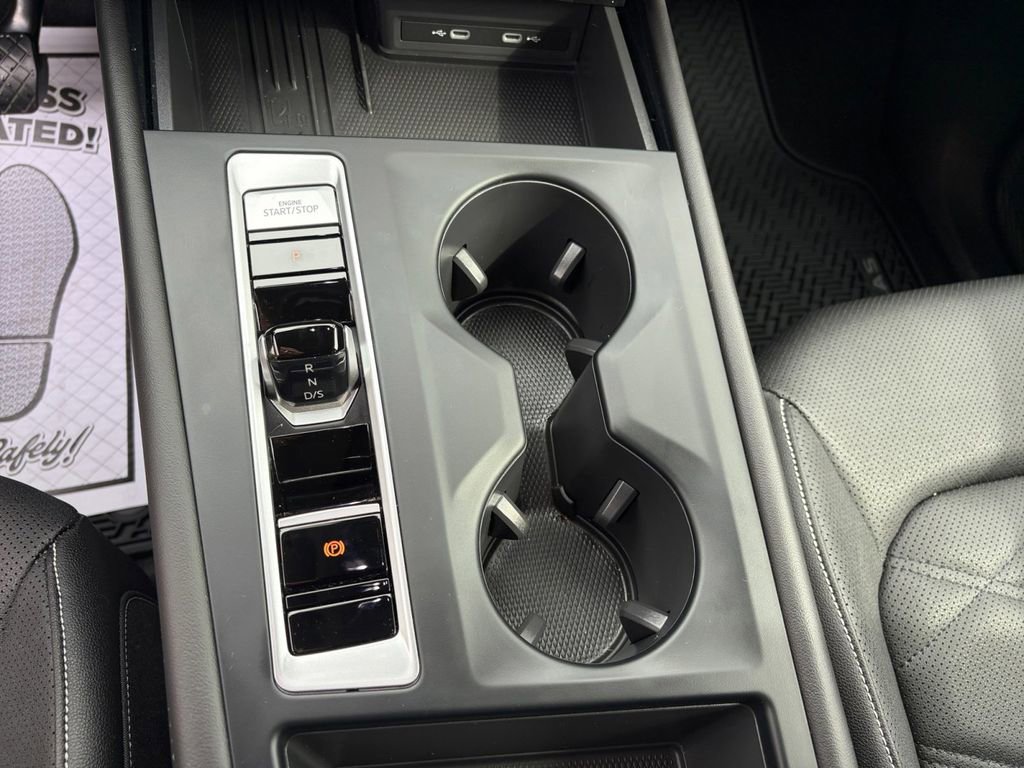 Certified 2026 Volkswagen Atlas SE FWD image 18