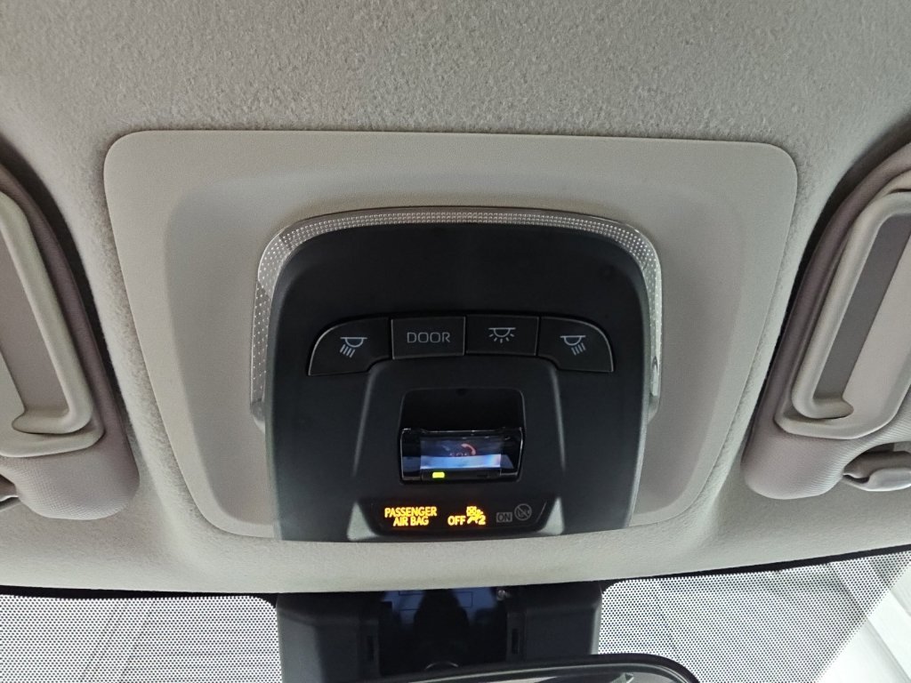 Used 2023 Toyota Corolla LE FWD image 22