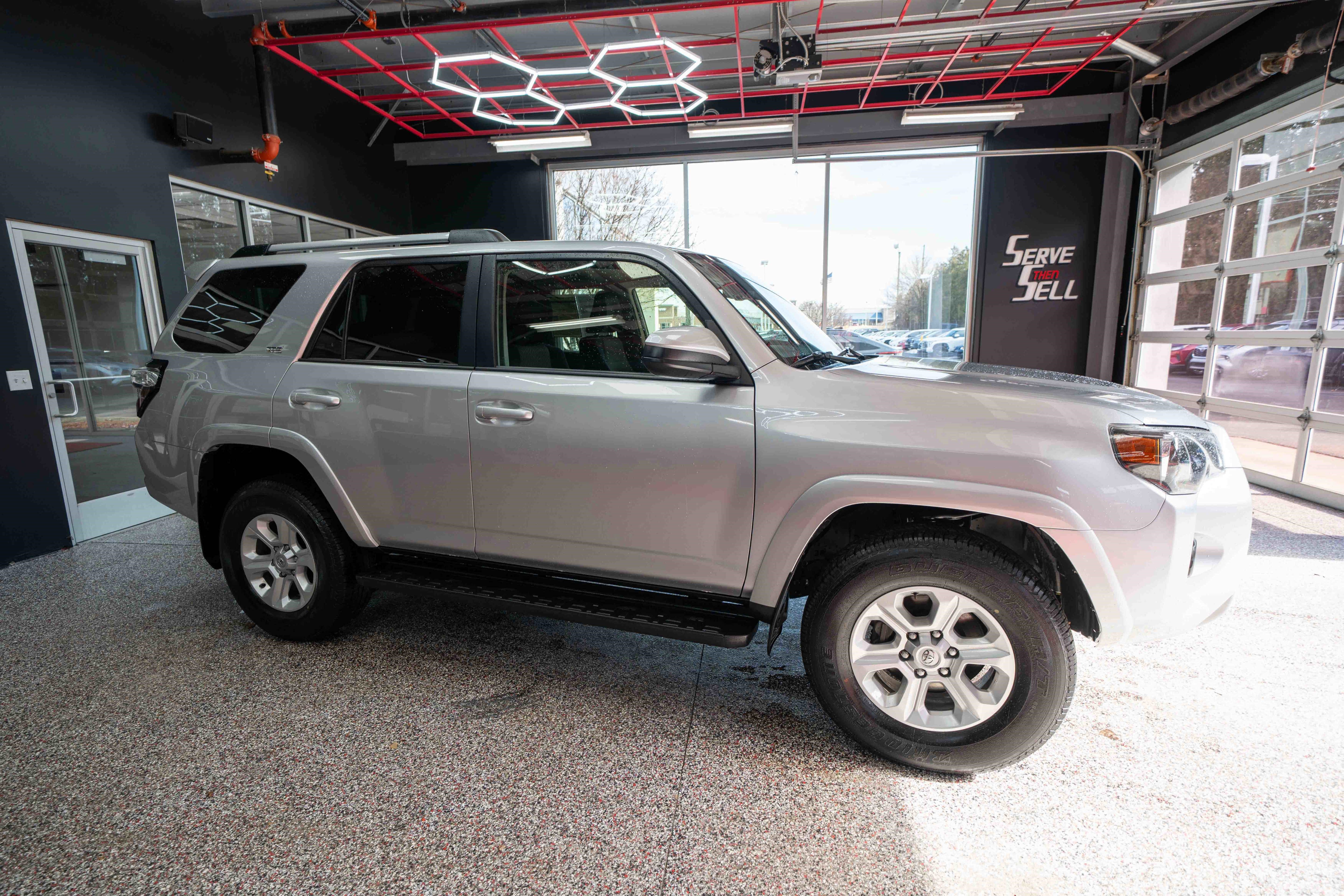 Used 2024 Toyota 4Runner SR5 image 5