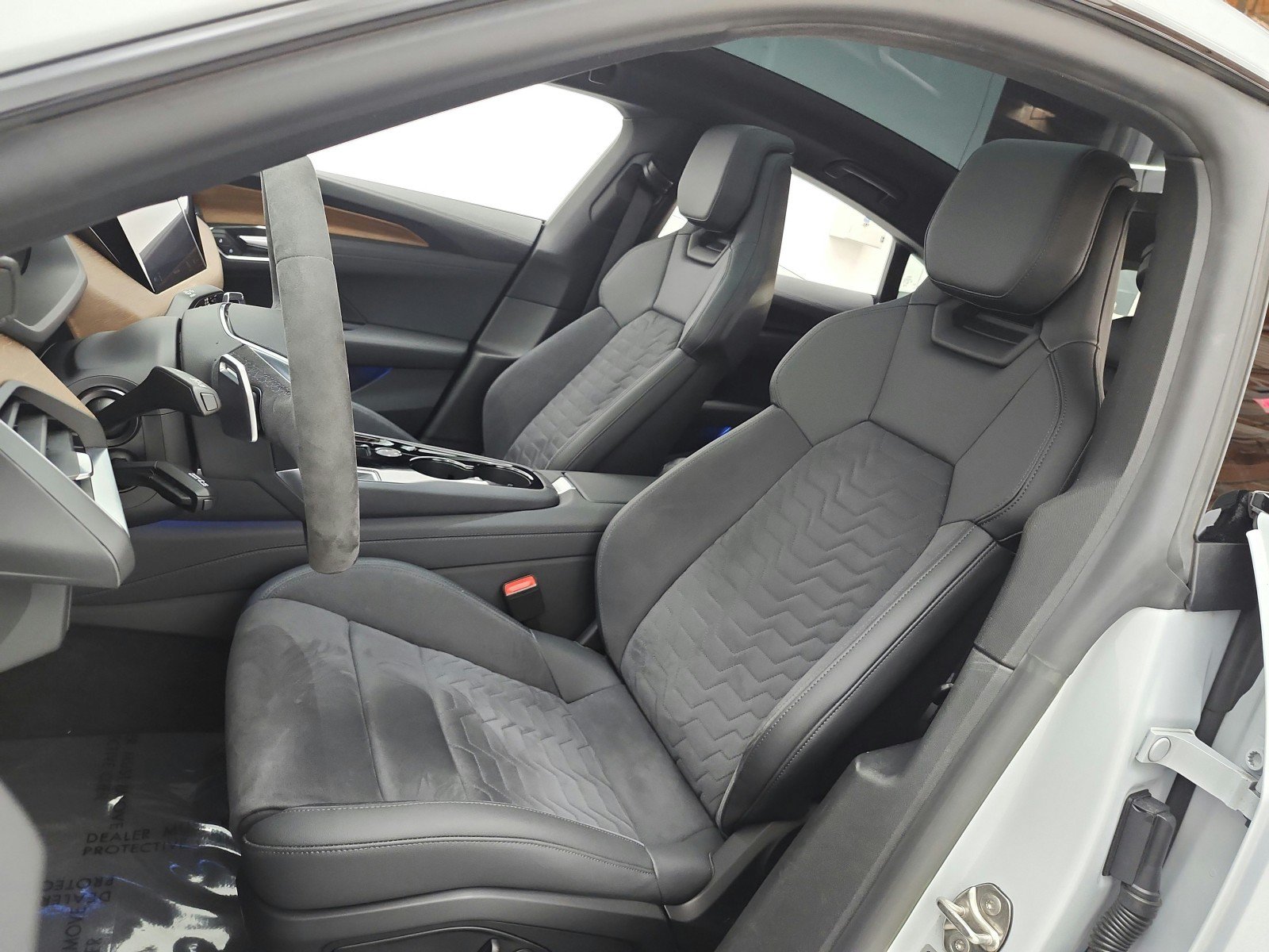 Used 2023 Audi e-tron GT Prestige w/ Prestige Package AWD/4WD image 10