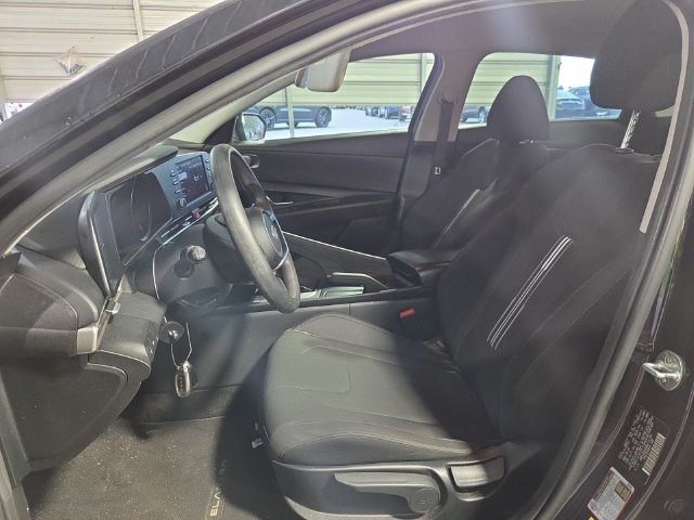 Used 2021 Hyundai Elantra SEL FWD image 8