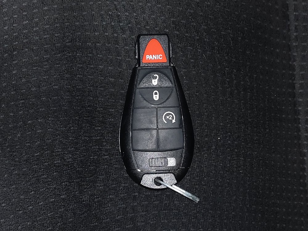 Used 2019 Dodge Grand Caravan SE FWD image 32