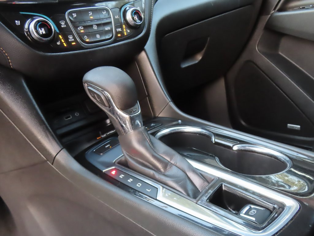 Used 2023 Chevrolet Equinox Premier image 20