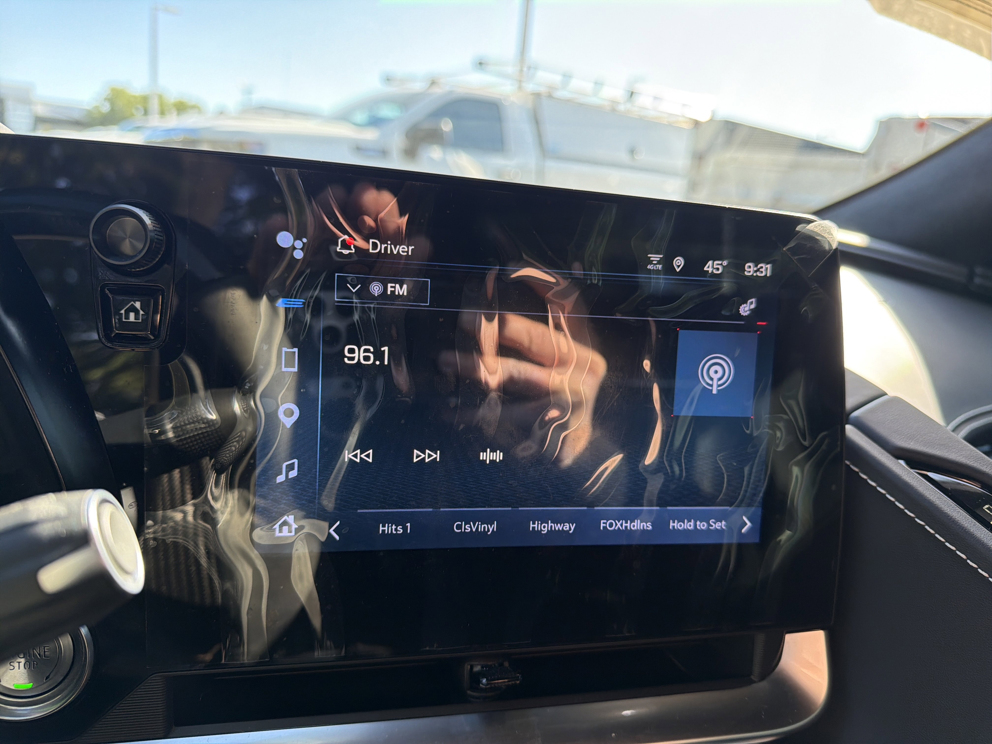 Used 2025 Chevrolet Corvette E-Ray w/ ZER Performance Package AWD/4WD image 23