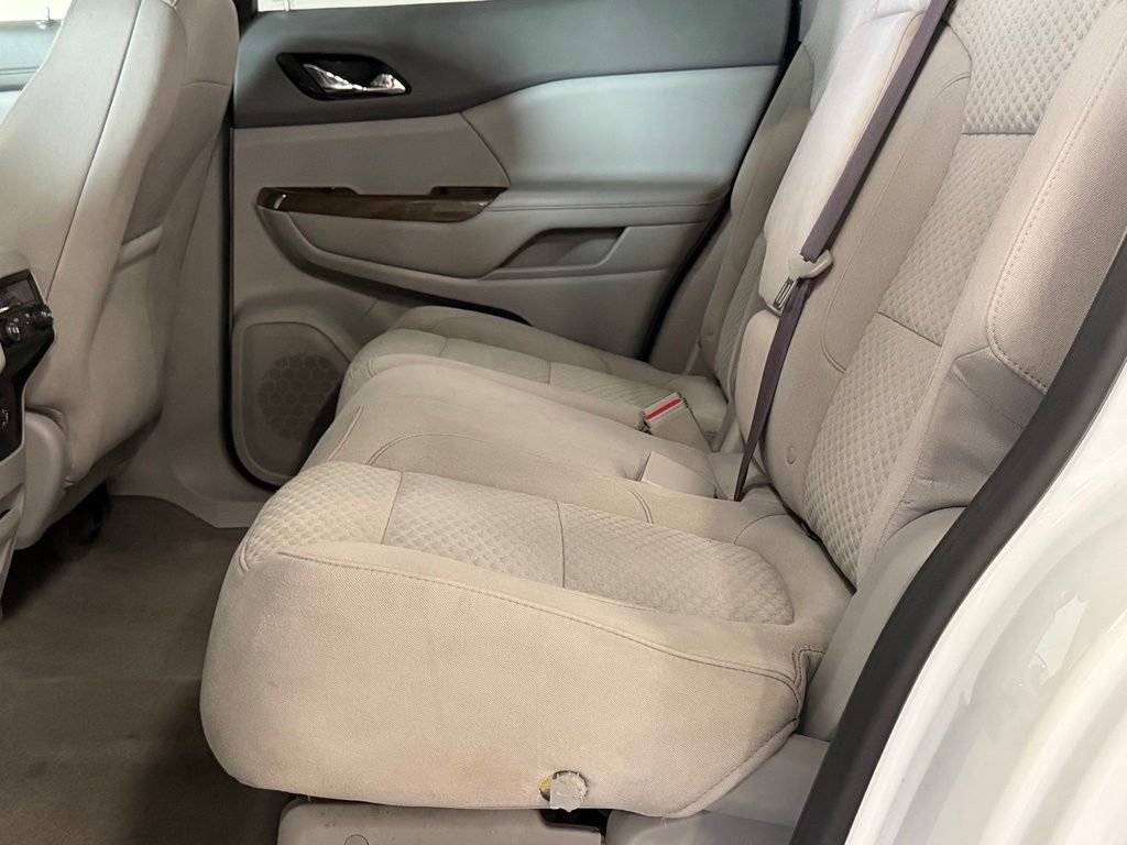 Used 2019 GMC Acadia SLE FWD image 23