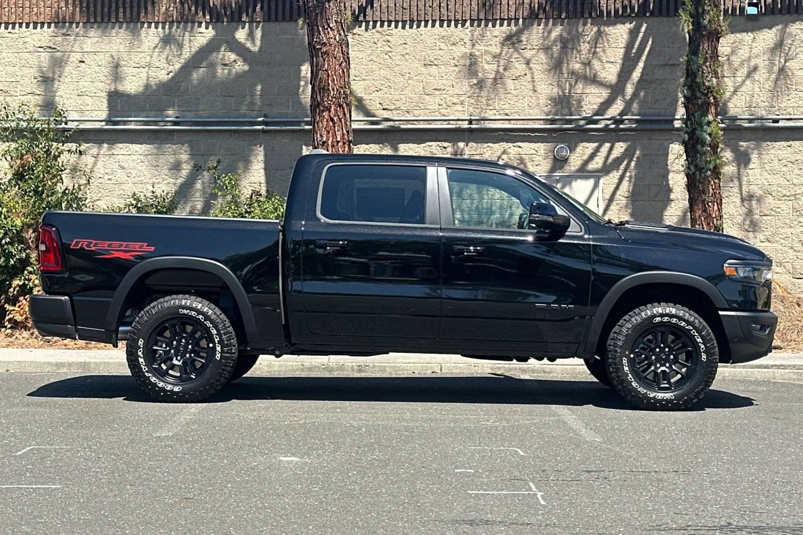 New 2026 RAM 1500 Rebel w/ Rebel Level 2 Equipment Group AWD/4WD image 2