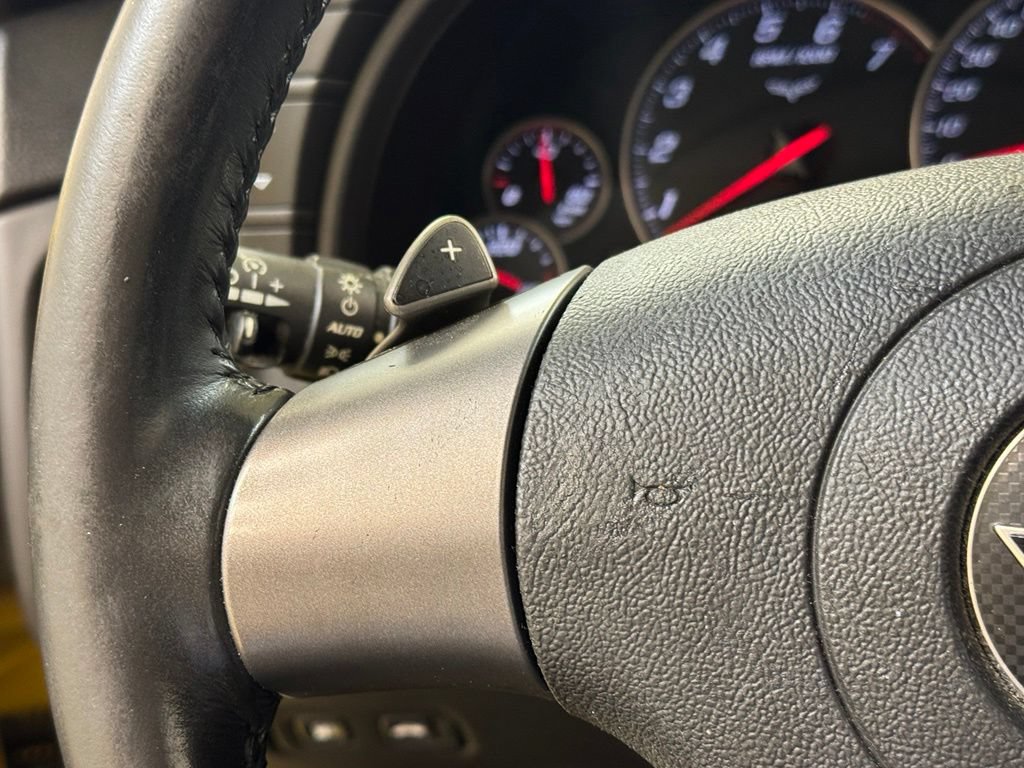 Used 2006 Chevrolet Corvette Convertible w/ Preferred Equipment Group RWD image 34