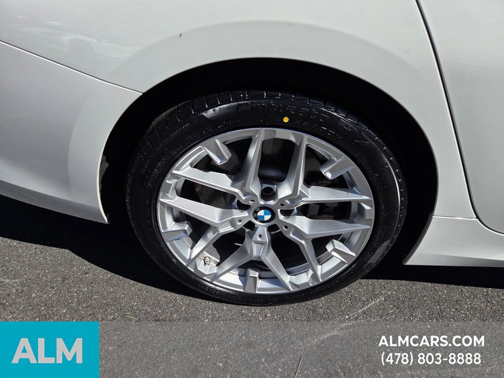Used 2025 BMW 330i xDrive Sedan image 14